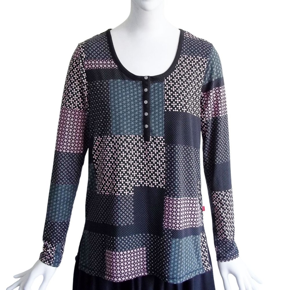 Josie Natori Cozy Boho Cottagecore Patchwork Prnt Stretch Knit Henley Lounge Top